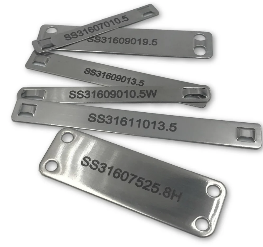 Mác cắt hình laser 02